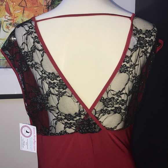 ⭐️SALE⭐️ Red Dress with Lace back NWT - Picture 3 of 8